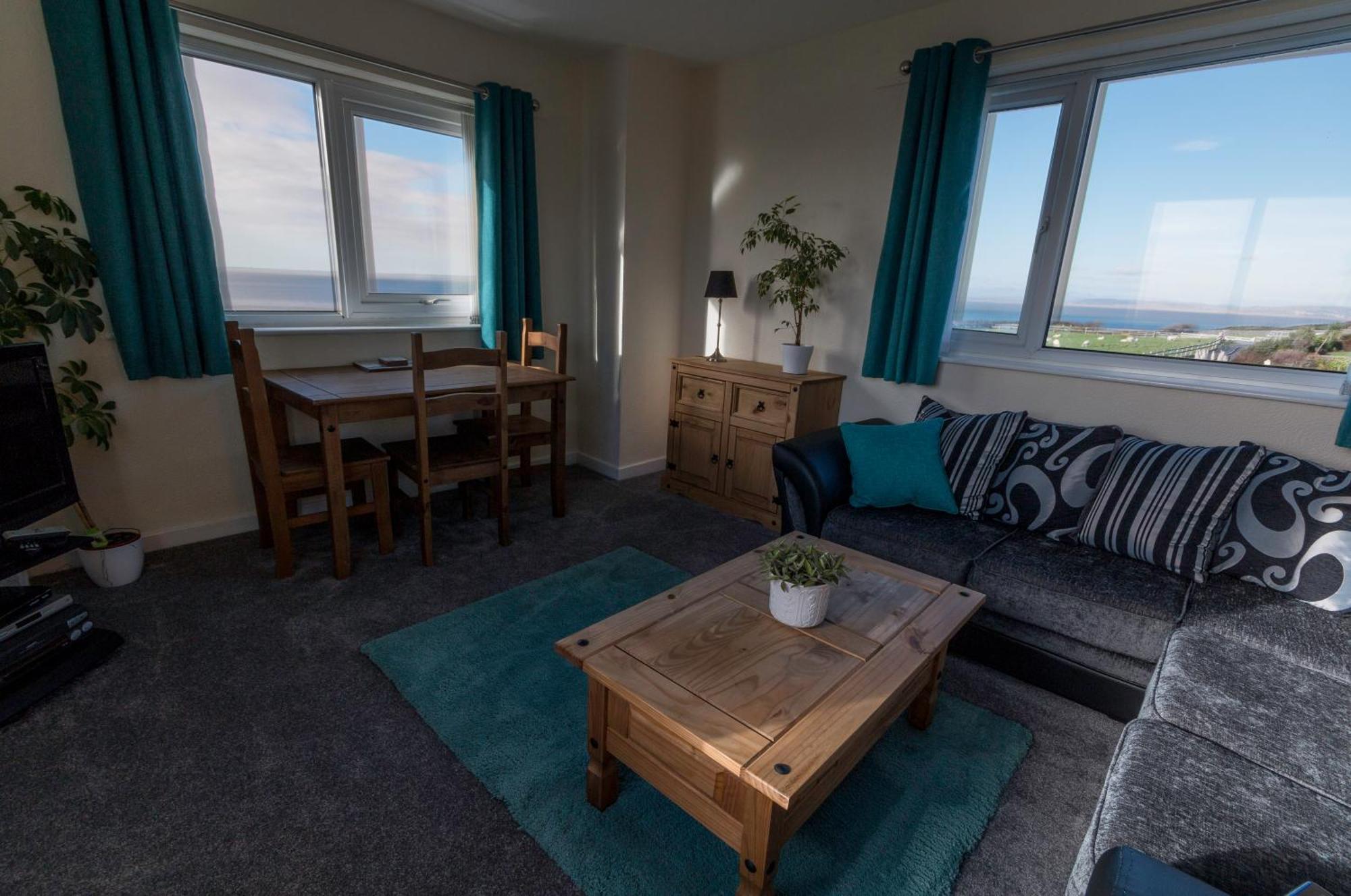 Half Moon Bay Apartment Хейшъм Екстериор снимка